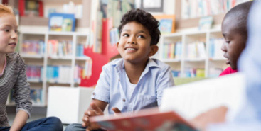 checklist - kinderen in een kring praten met docent