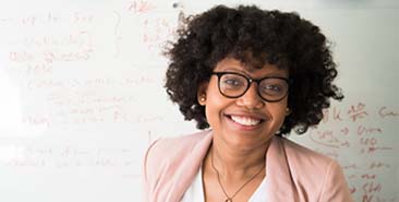 sector onderwijs - docent voor het bord